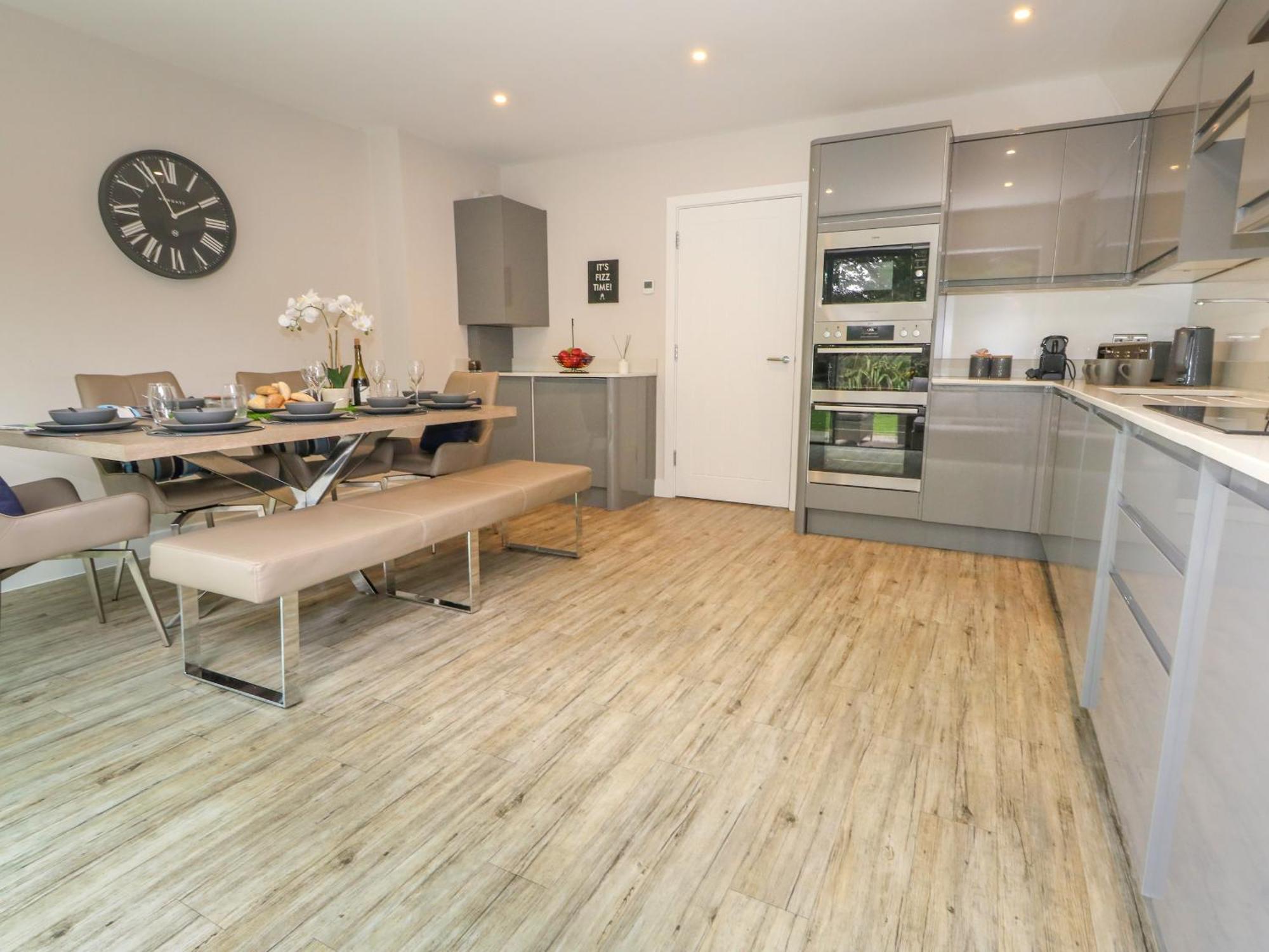 66A Danecourt Road Βίλα Poole Εξωτερικό φωτογραφία